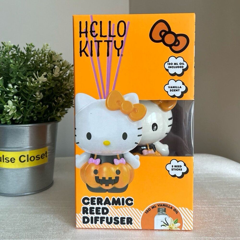 Sanrio Hello Kitty Pumpkin Ceramic Reed Diffuser – Vanilla Scent